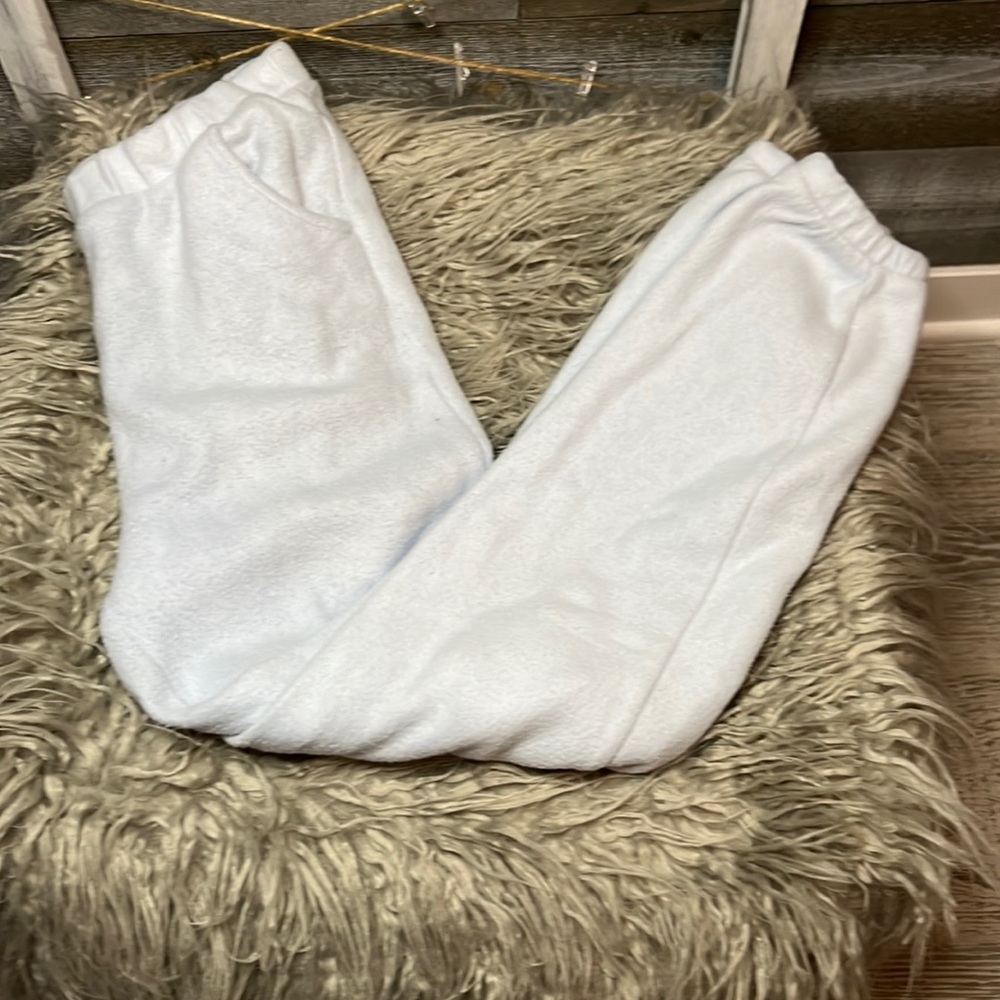 Cream pajama pants very comfy!